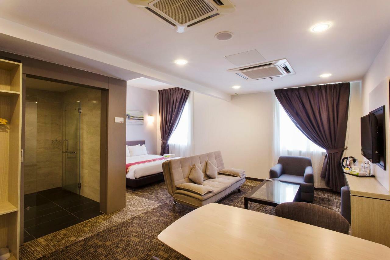 Amansari Hotel Nusajaya Nusajaya  Εξωτερικό φωτογραφία